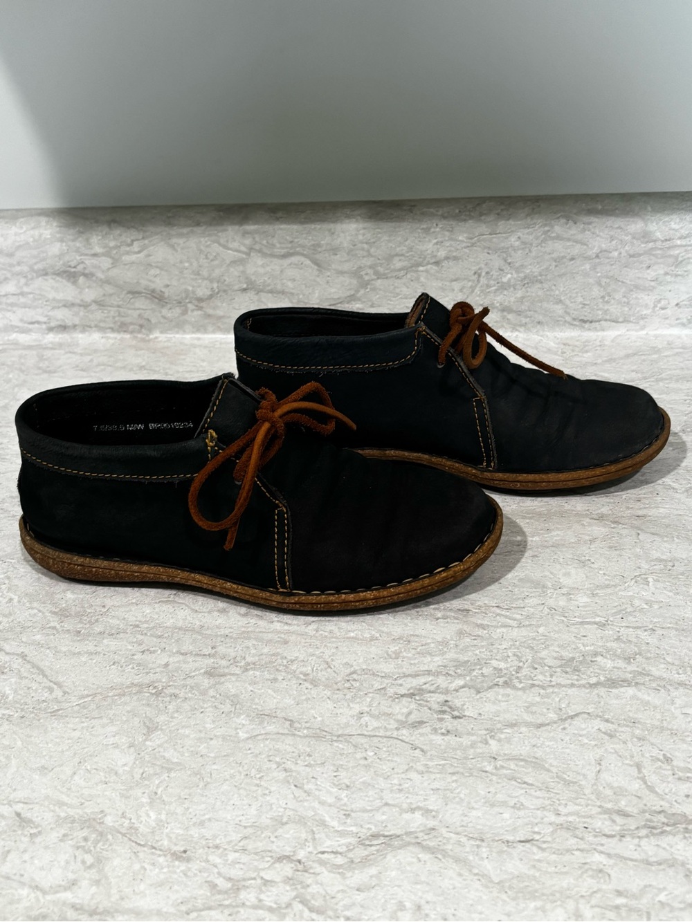 Women’s 7.5 Born Nuala Booties Blue Nubuck Suede Leather Chukka Ankle Boots - Picture 4 of 8